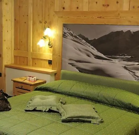 Alpina Hotell